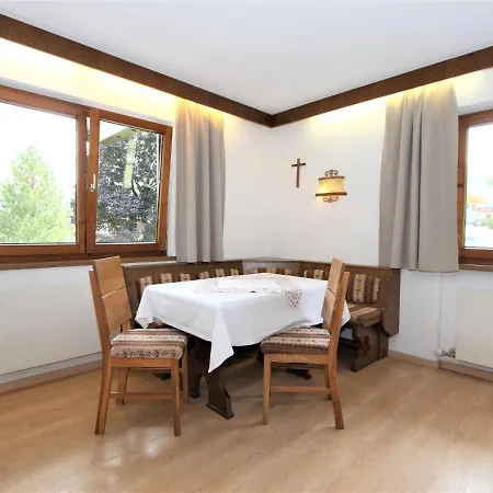 Roemerhof-4 By Interhome Lejlighed