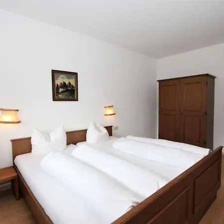 Roemerhof-4 By Interhome * 菲根